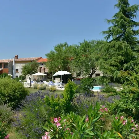Holiday home Three Bedroom With Private Pool Vodnjan