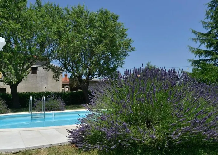 Three Bedroom With Private Pool *