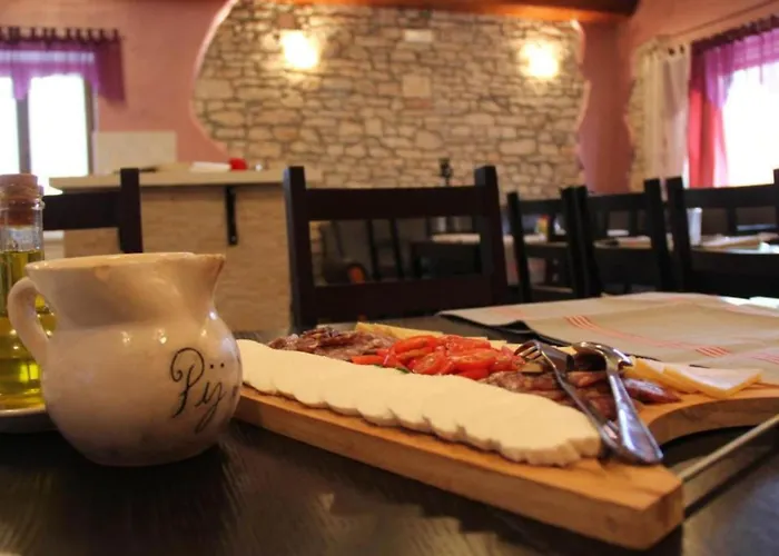 Holiday home Three Bedroom With Private Pool