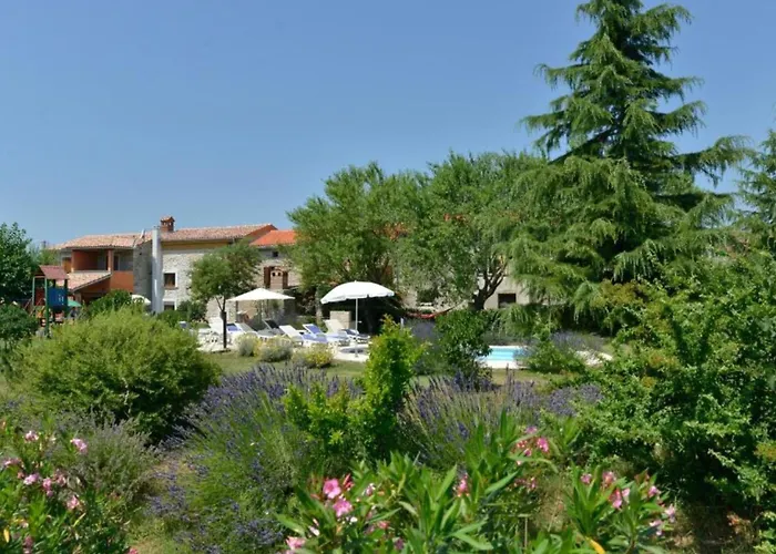 Holiday home Three Bedroom With Private Pool Vodnjan