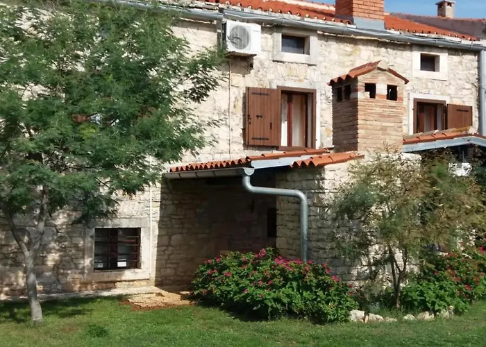 Three Bedroom With Private Pool Holiday home *
